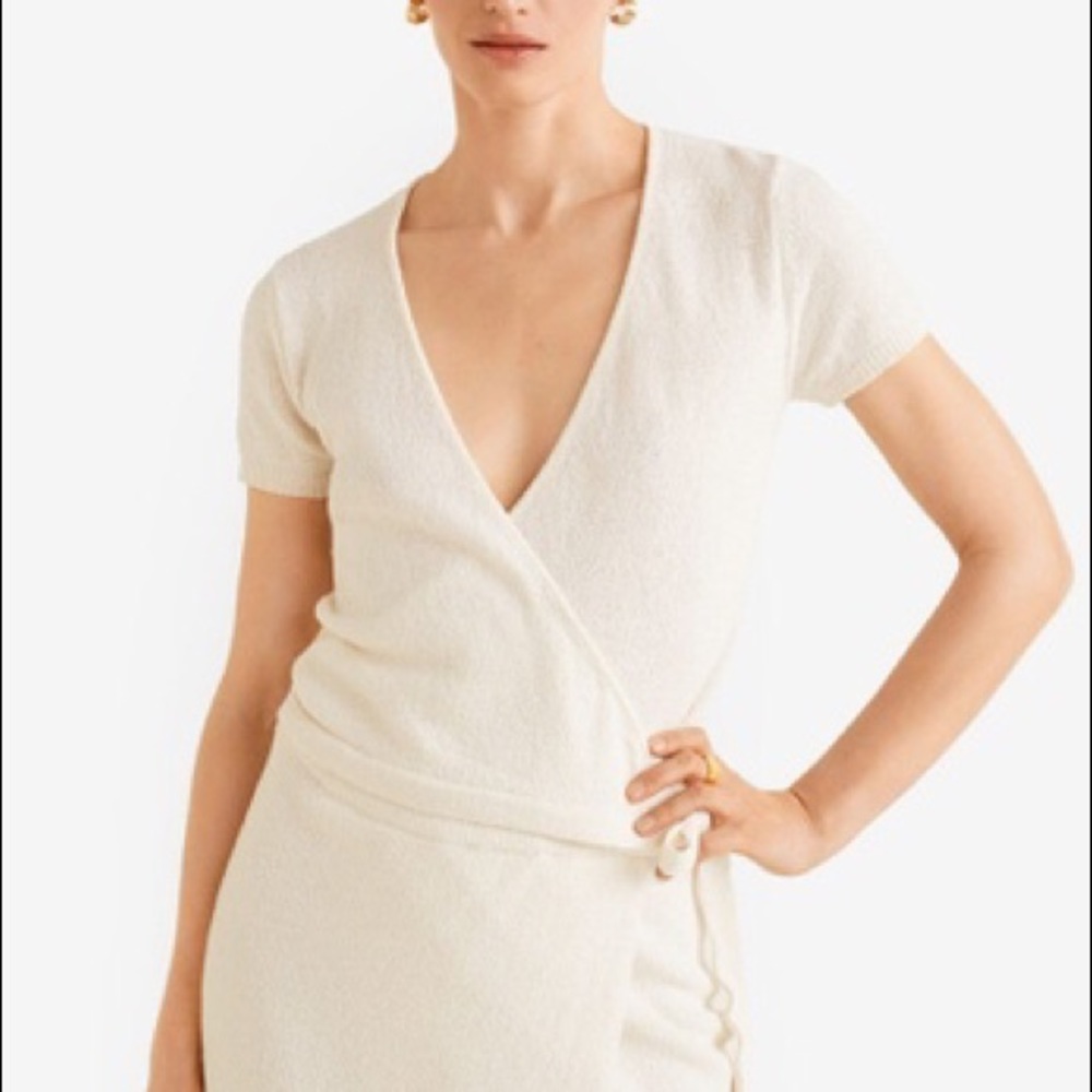 MANGO- KNIT WRAP TOP- NWT